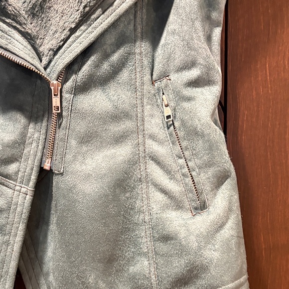 Tasha Polizzi Teal Vest - Picture 2 of 5